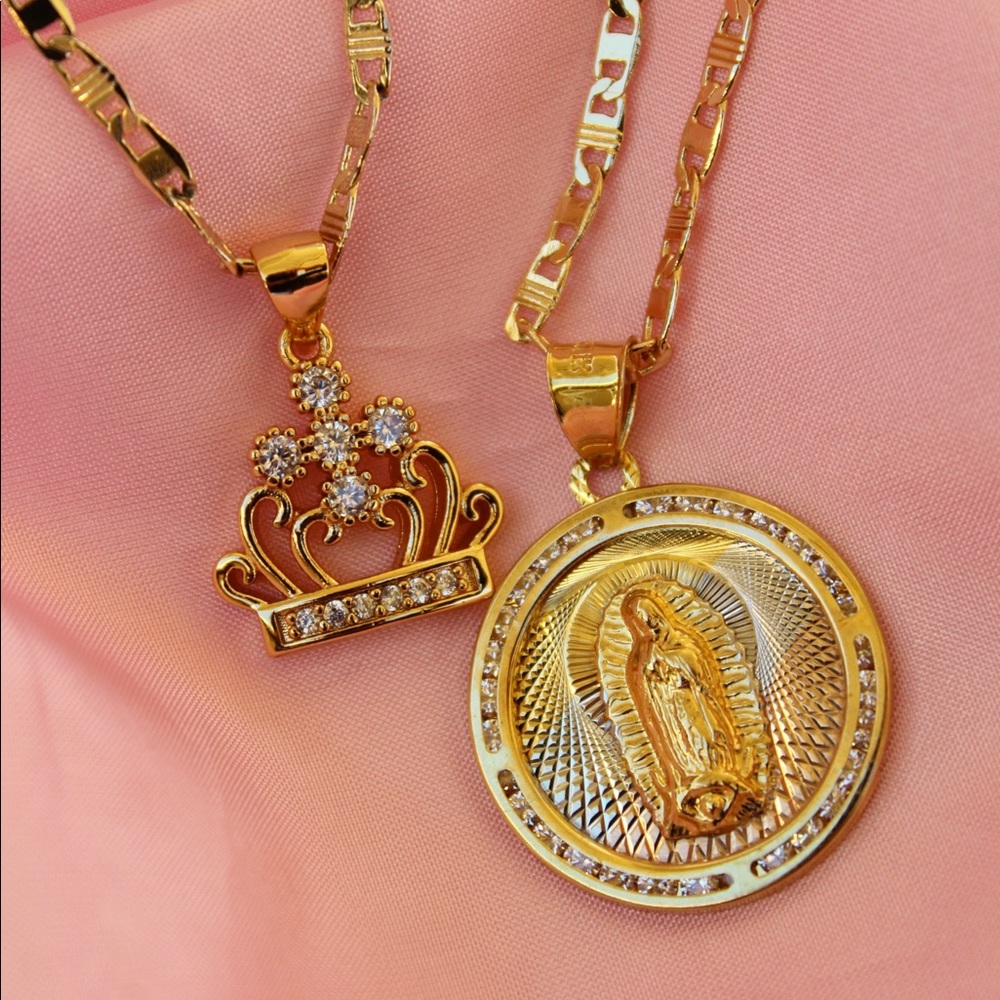 Crown necklace